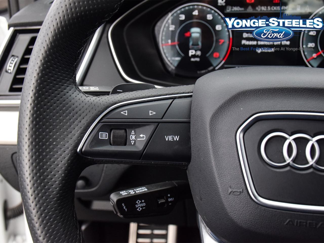 2024 Audi Q5 Technik 45 TFSI quattro Photo