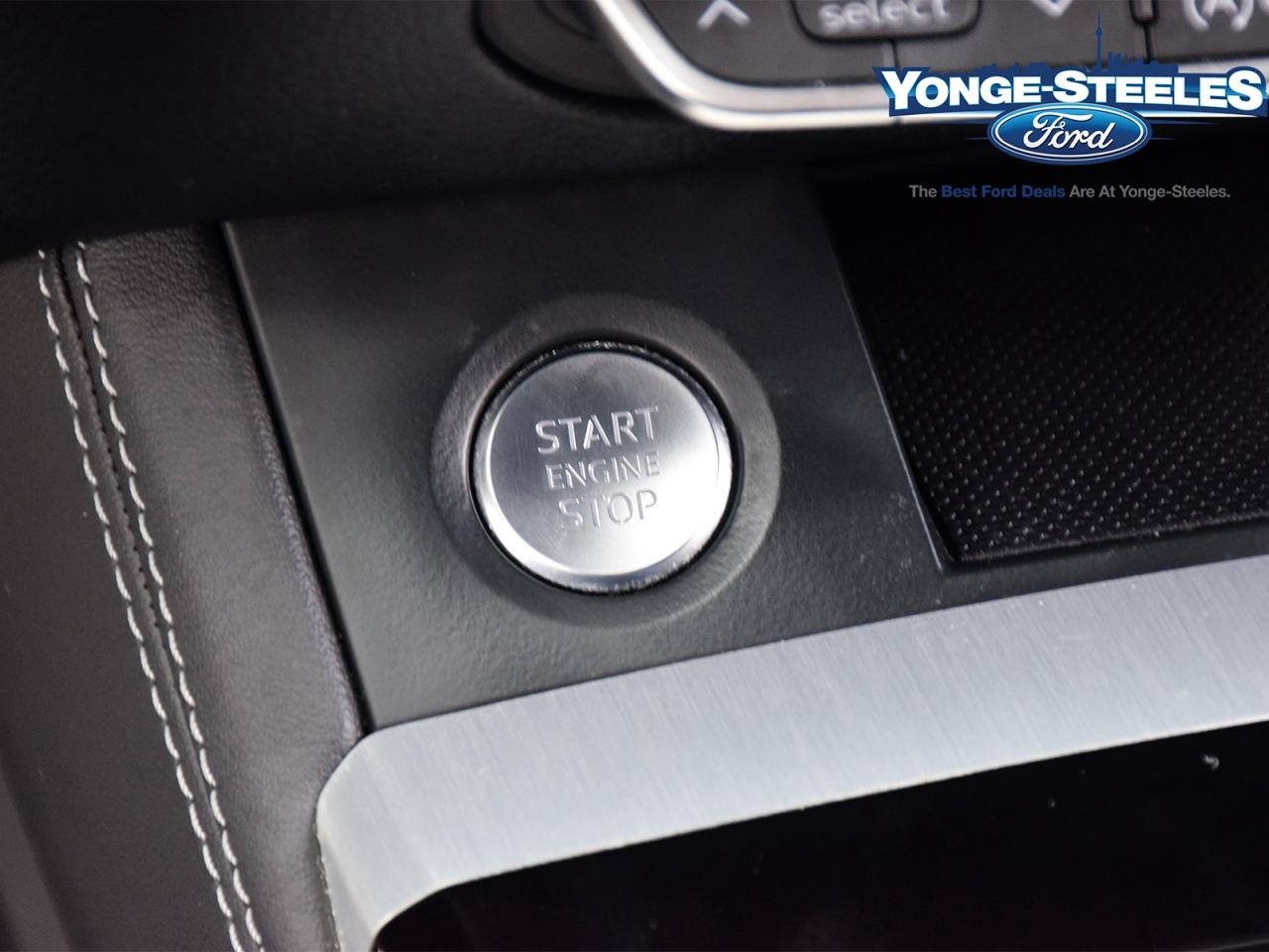 2024 Audi Q5 Technik 45 TFSI quattro Photo