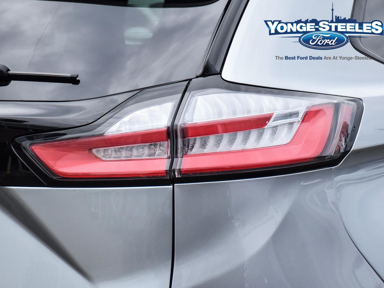 2024 Ford Edge ST LINE CONVENIENCE & COLD WEATHER PKG NO ACCIDENT Photo