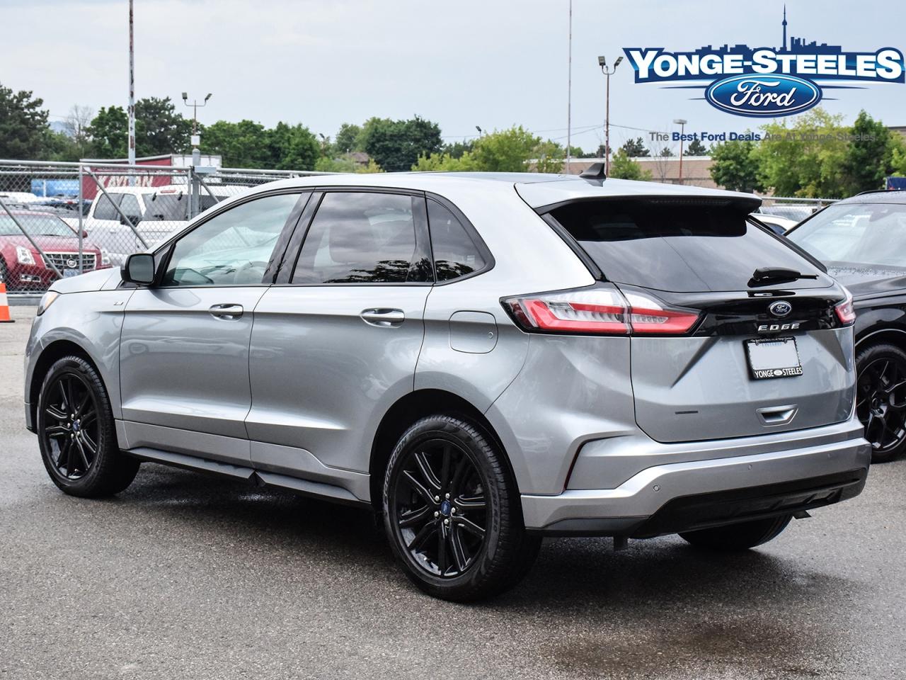 2024 Ford Edge ST LINE CONVENIENCE & COLD WEATHER PKG NO ACCIDENT Photo