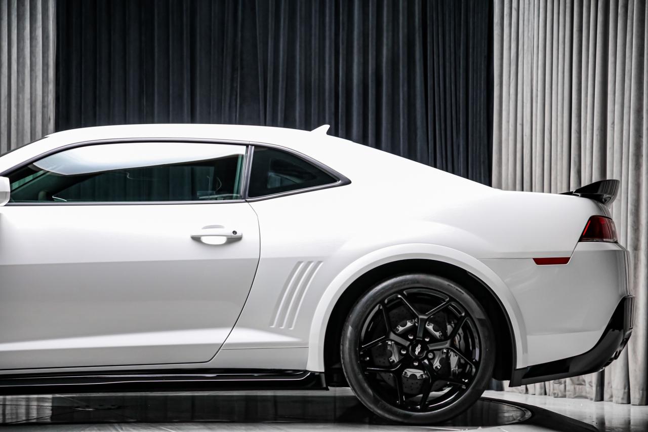 2015 Chevrolet Camaro Z28 427 V8 7.0L 505HP CARBNCERAMIC RARE LOWKM AC Photo