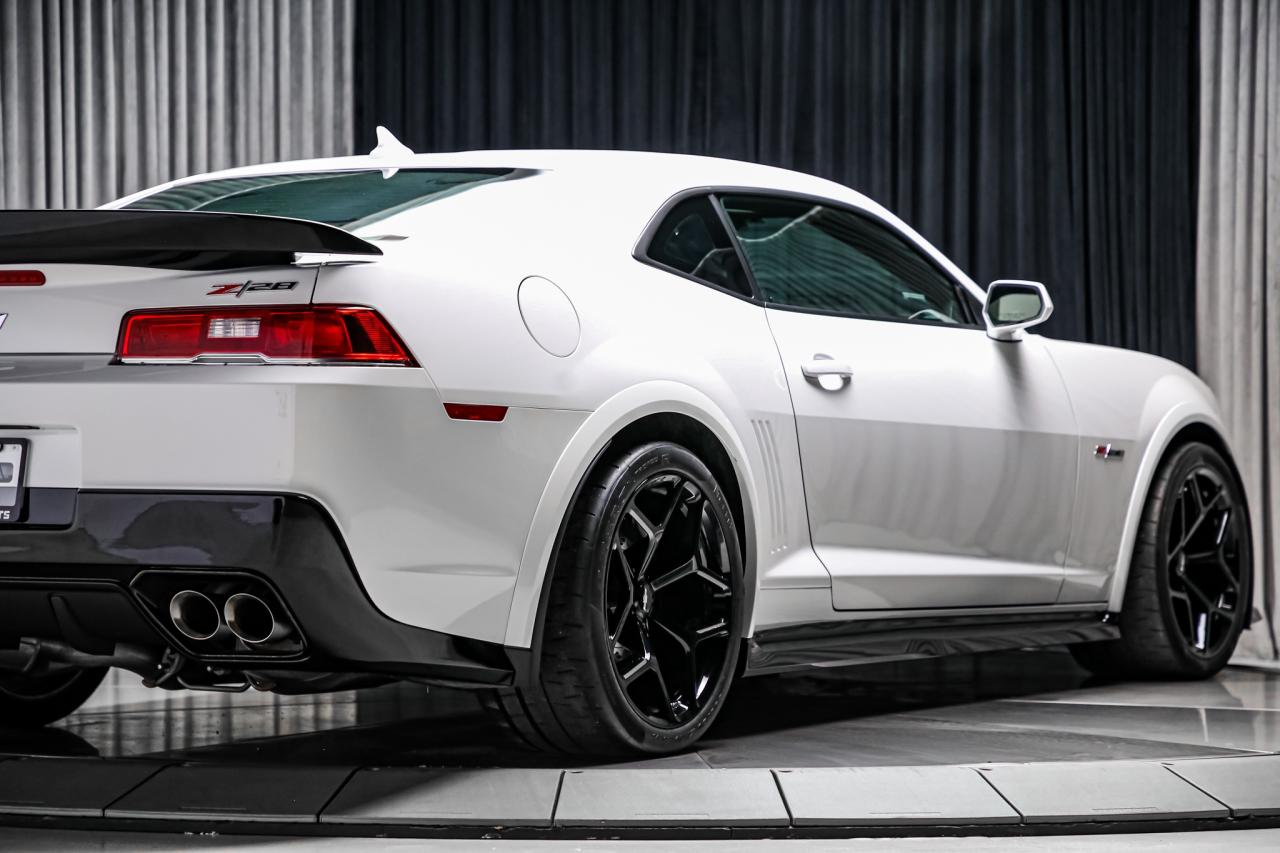 2015 Chevrolet Camaro Z28 427 V8 7.0L 505HP CARBNCERAMIC RARE LOWKM AC Photo