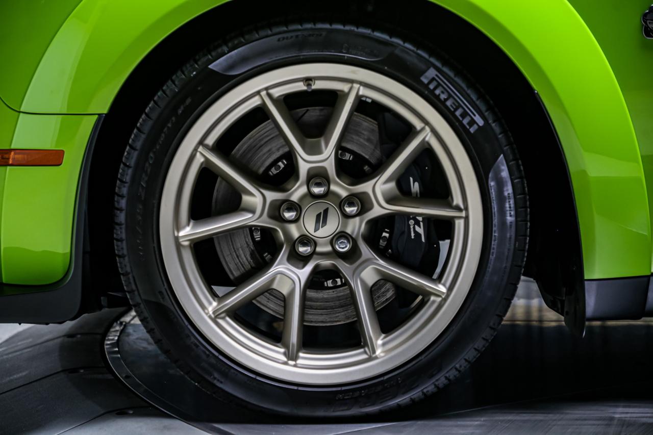 2023 Dodge Challenger R/T SCAT PACK 392 MANUAL SWINGER EDITION WIDEBODY Photo