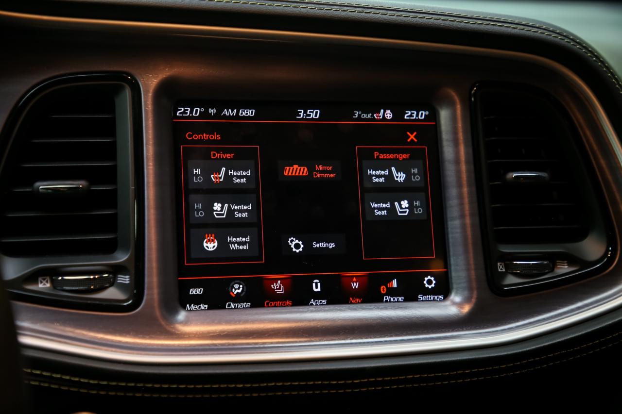 2023 Dodge Challenger R/T SCAT PACK 392 MANUAL SWINGER EDITION WIDEBODY Photo