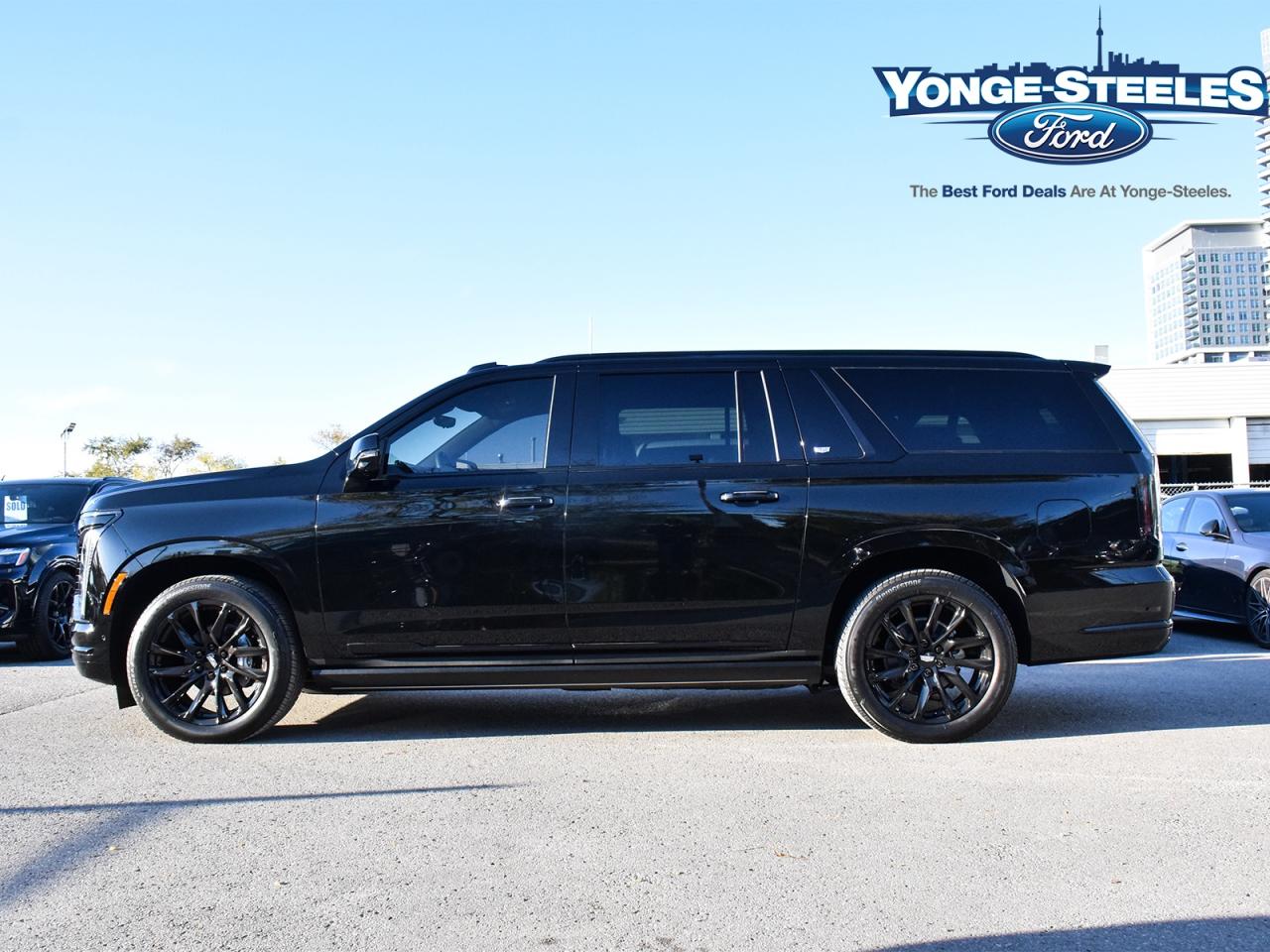 2025 Cadillac Escalade ESV SPORT ESV TOURING PKG HOOD PPF CERAMIC Photo2