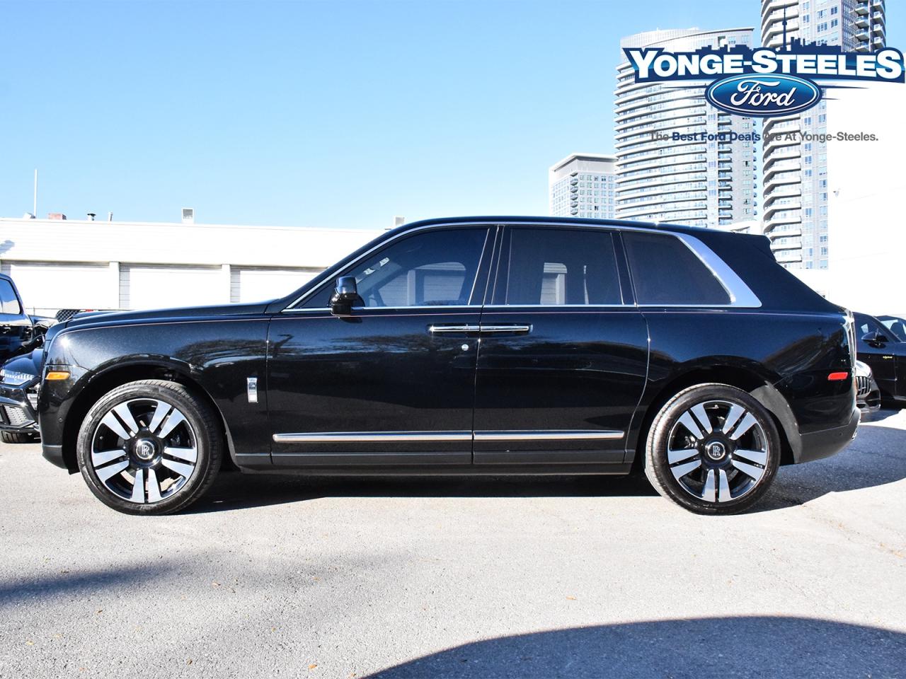 2022 Rolls-Royce Cullinan 2022 Rolls Royce Cullinan WOW save the over $150K! Photo