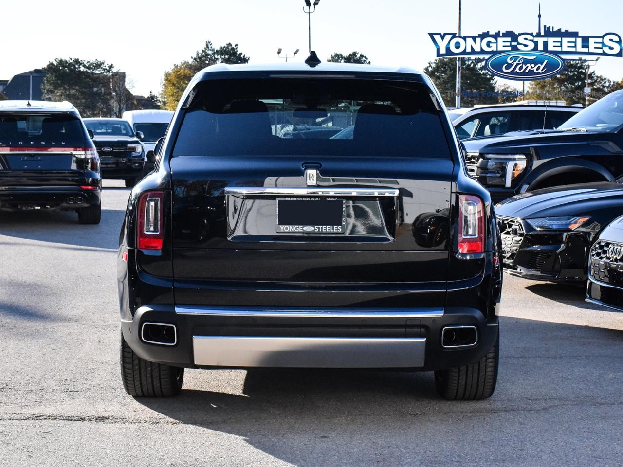 2022 Rolls-Royce Cullinan 2022 Rolls Royce Cullinan WOW save the over $150K! Photo