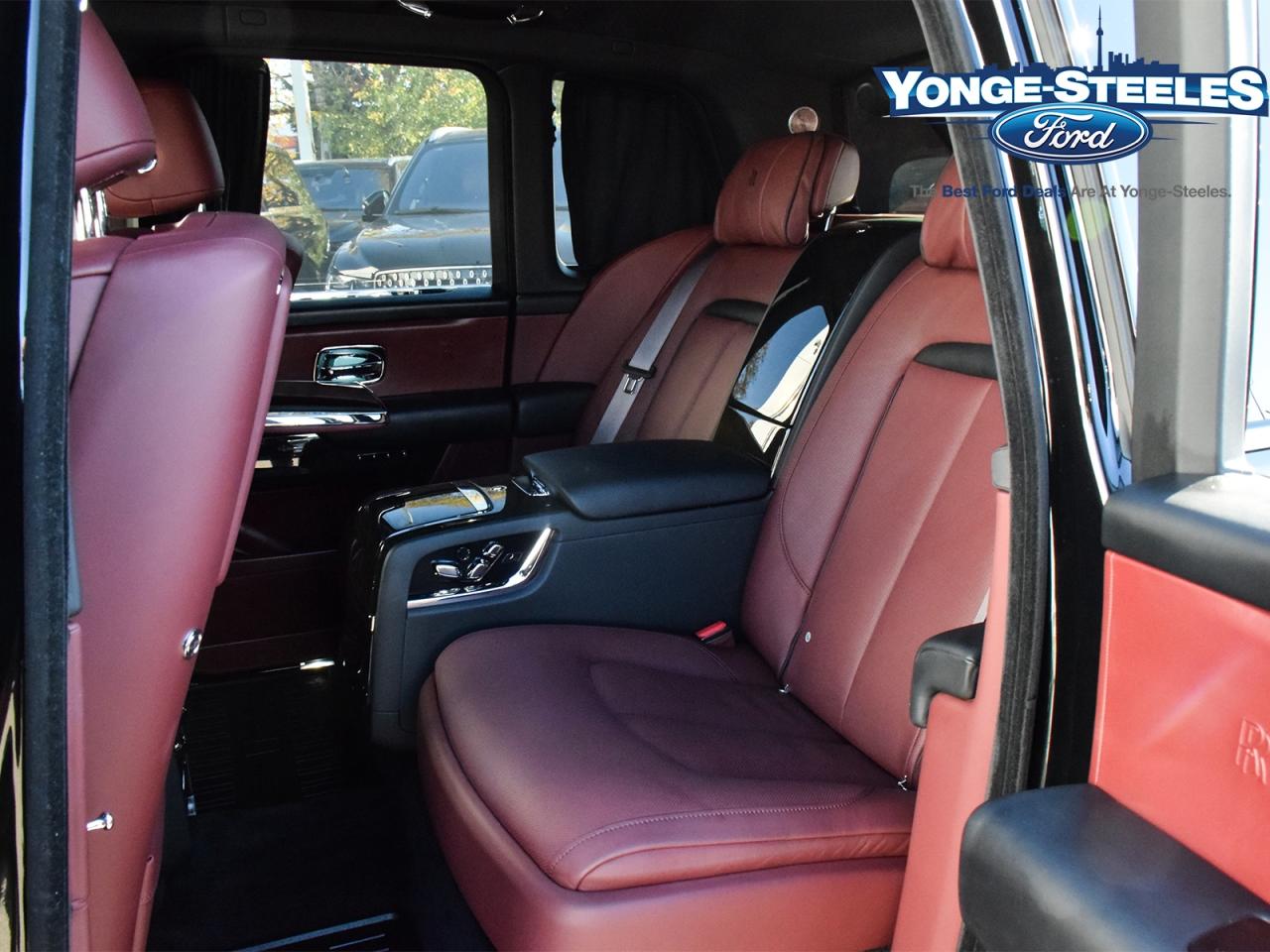 2022 Rolls-Royce Cullinan 2022 Rolls Royce Cullinan WOW save the over $150K! Photo