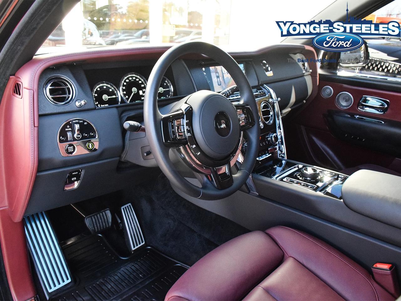 2022 Rolls-Royce Cullinan 2022 Rolls Royce Cullinan WOW save the over $150K! Photo