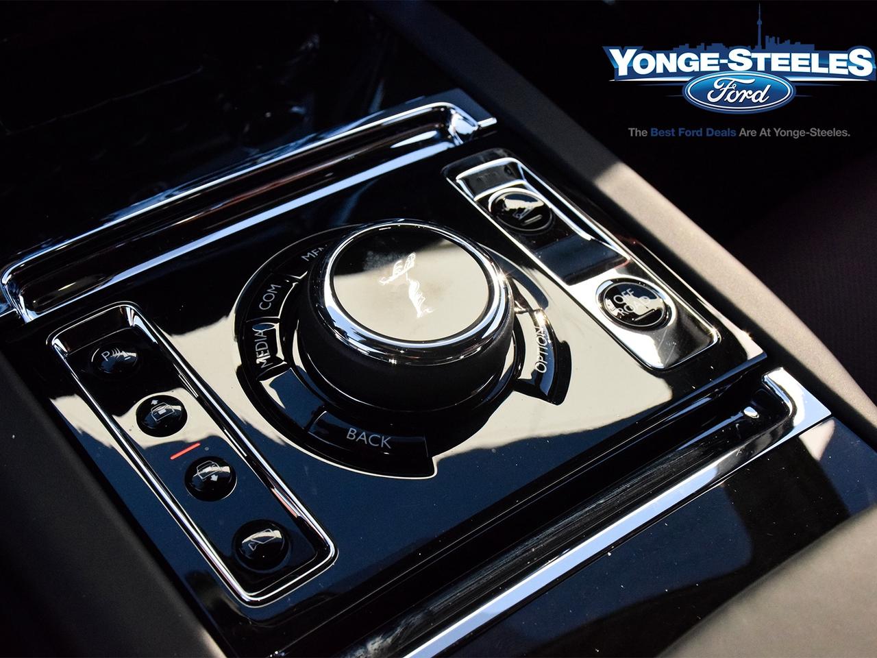 2022 Rolls-Royce Cullinan 2022 Rolls Royce Cullinan WOW save the over $150K! Photo