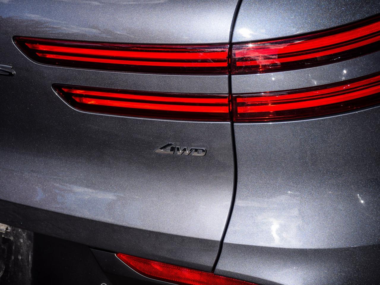 2026 Genesis GV70 2.5T Advanced Tech.Pkg AWD   Used Demonstrator Photo