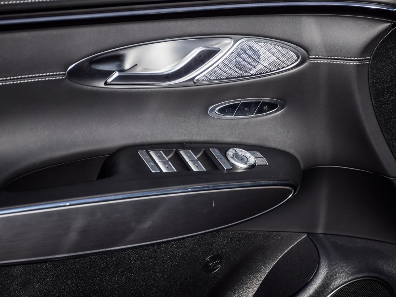 2026 Genesis GV70 2.5T Advanced Tech.Pkg AWD   Used Demonstrator Photo