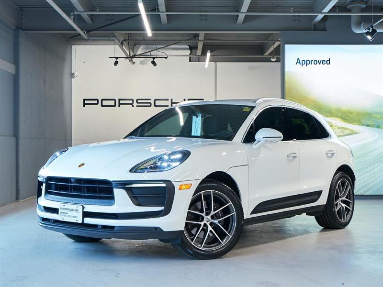 Used 2023 Porsche Macan  for sale in Ottawa, ON