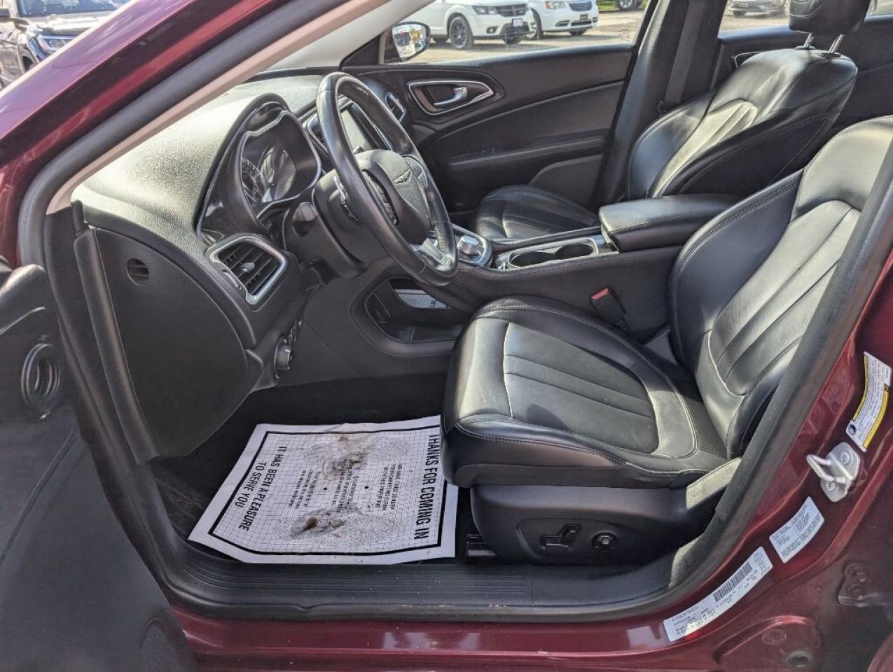 2016 Chrysler 200 C  LEATHER PANOROOF CAMERA HTD SEATS &STEERING Photo