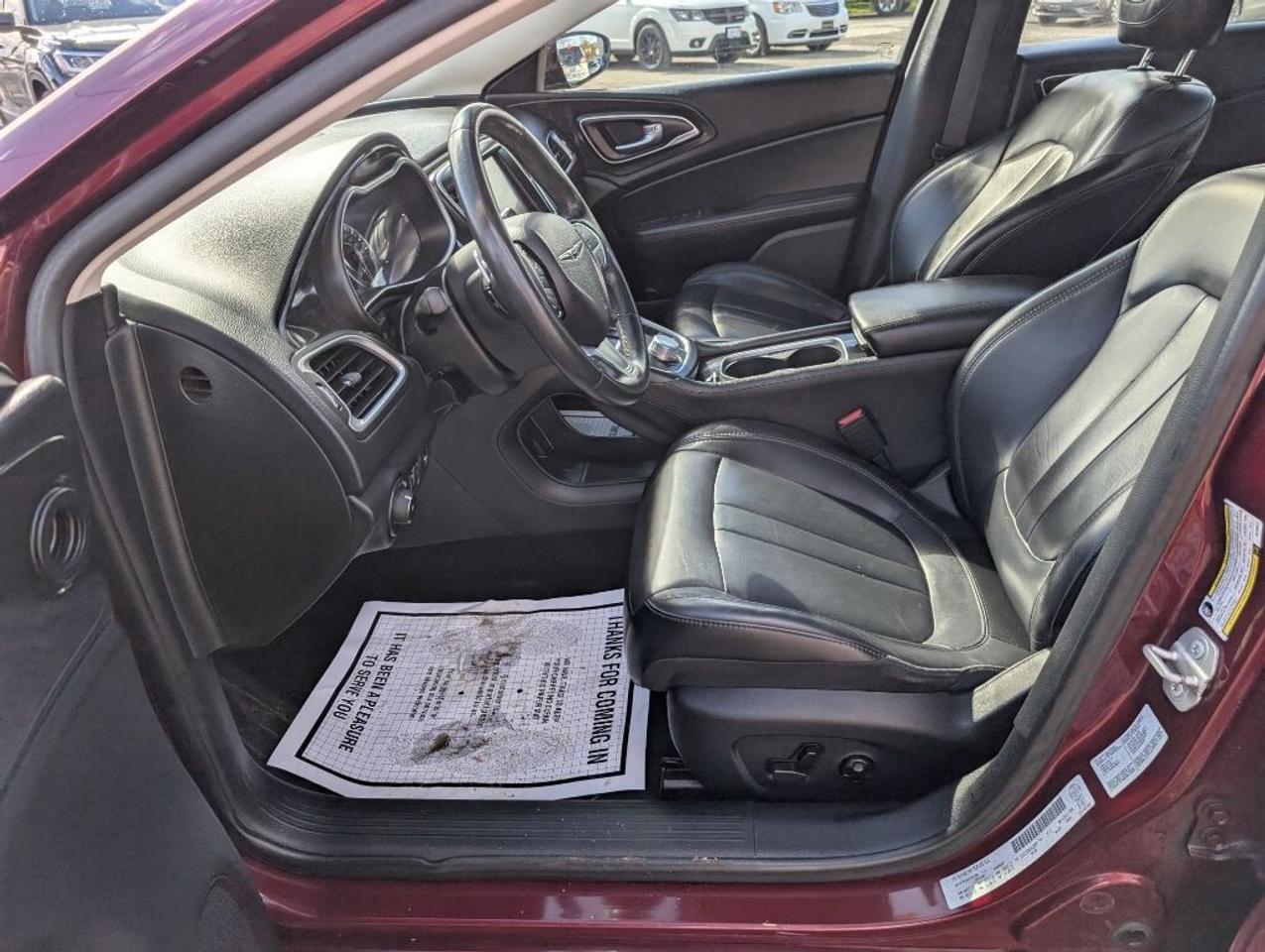 2016 Chrysler 200 C  LEATHER PANOROOF CAMERA HTD SEATS &STEERING Photo