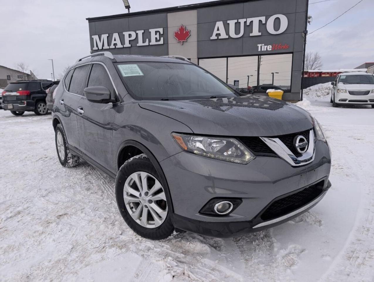 2016 Nissan Rogue SV AWD   PANOROOF   CAMERA   HTD SEATS Photo3