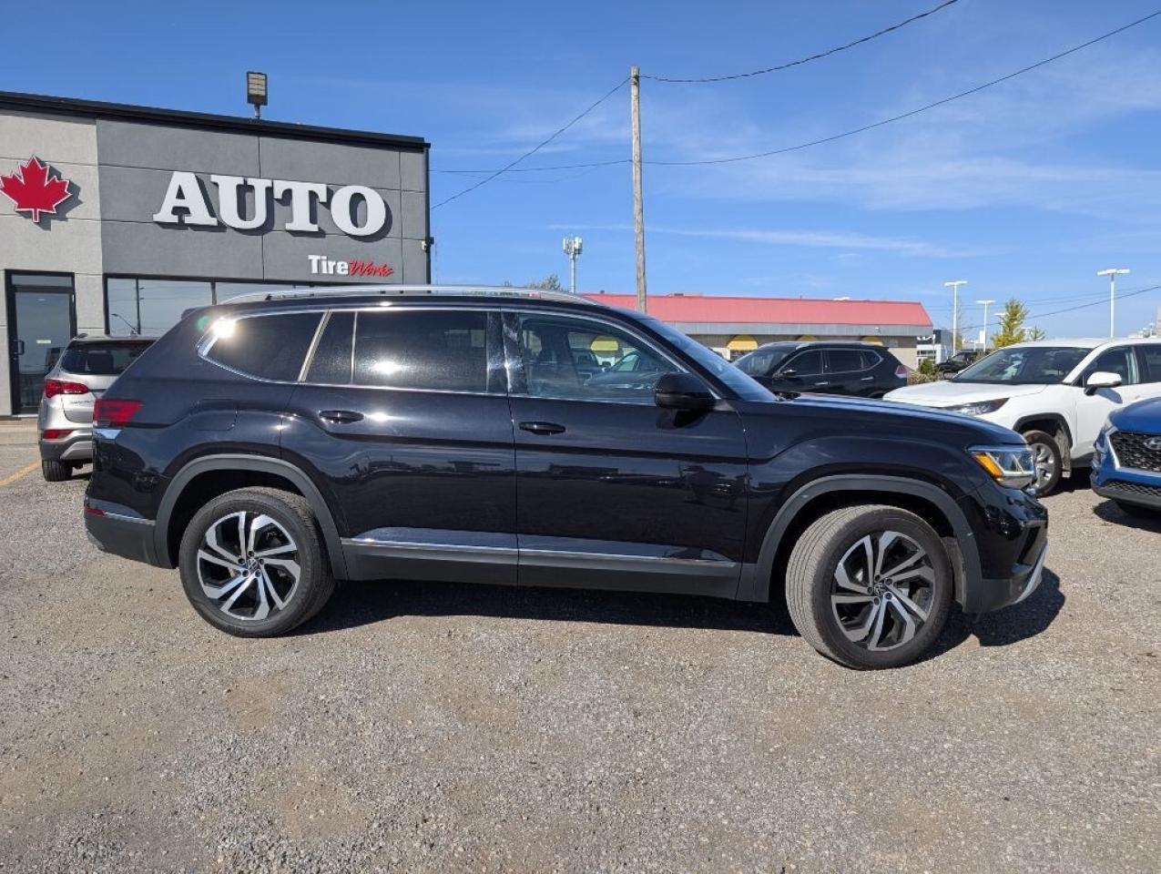 2023 Volkswagen Atlas HIGHLINE   NAV   LEATHER   PANOROOF   CAMERA Photo