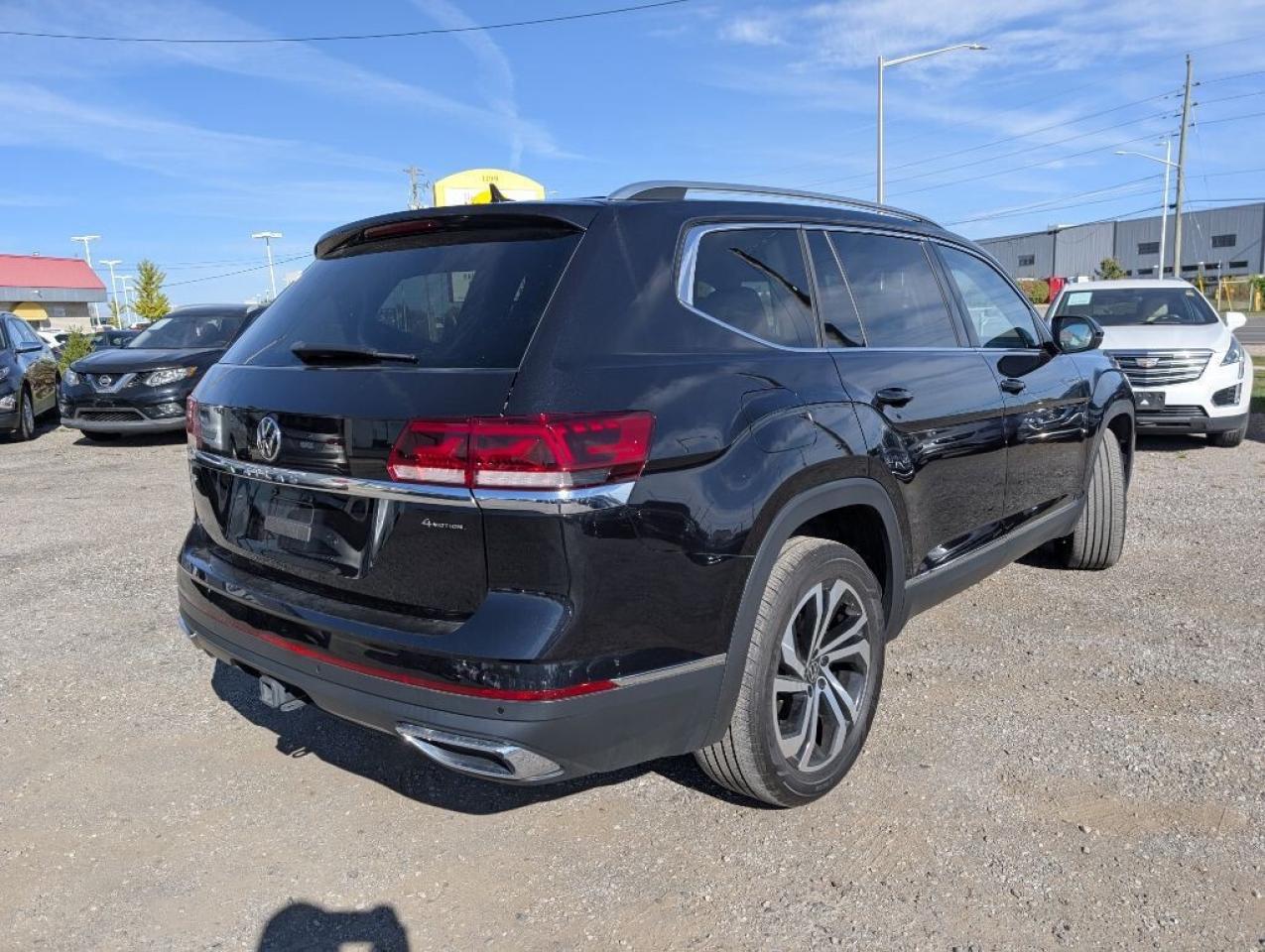 2023 Volkswagen Atlas HIGHLINE   NAV   LEATHER   PANOROOF   CAMERA Photo