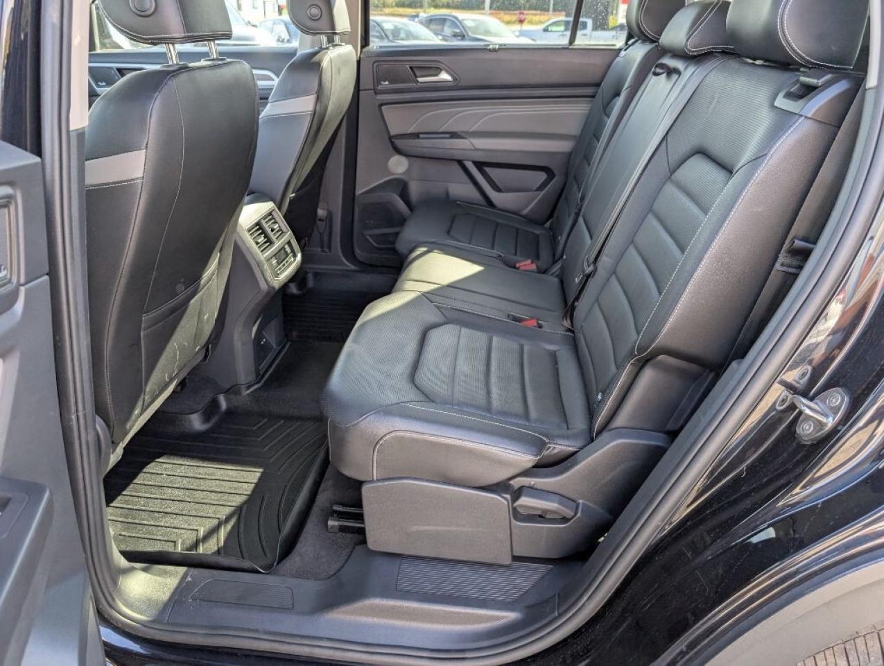 2023 Volkswagen Atlas HIGHLINE   NAV   LEATHER   PANOROOF   CAMERA Photo