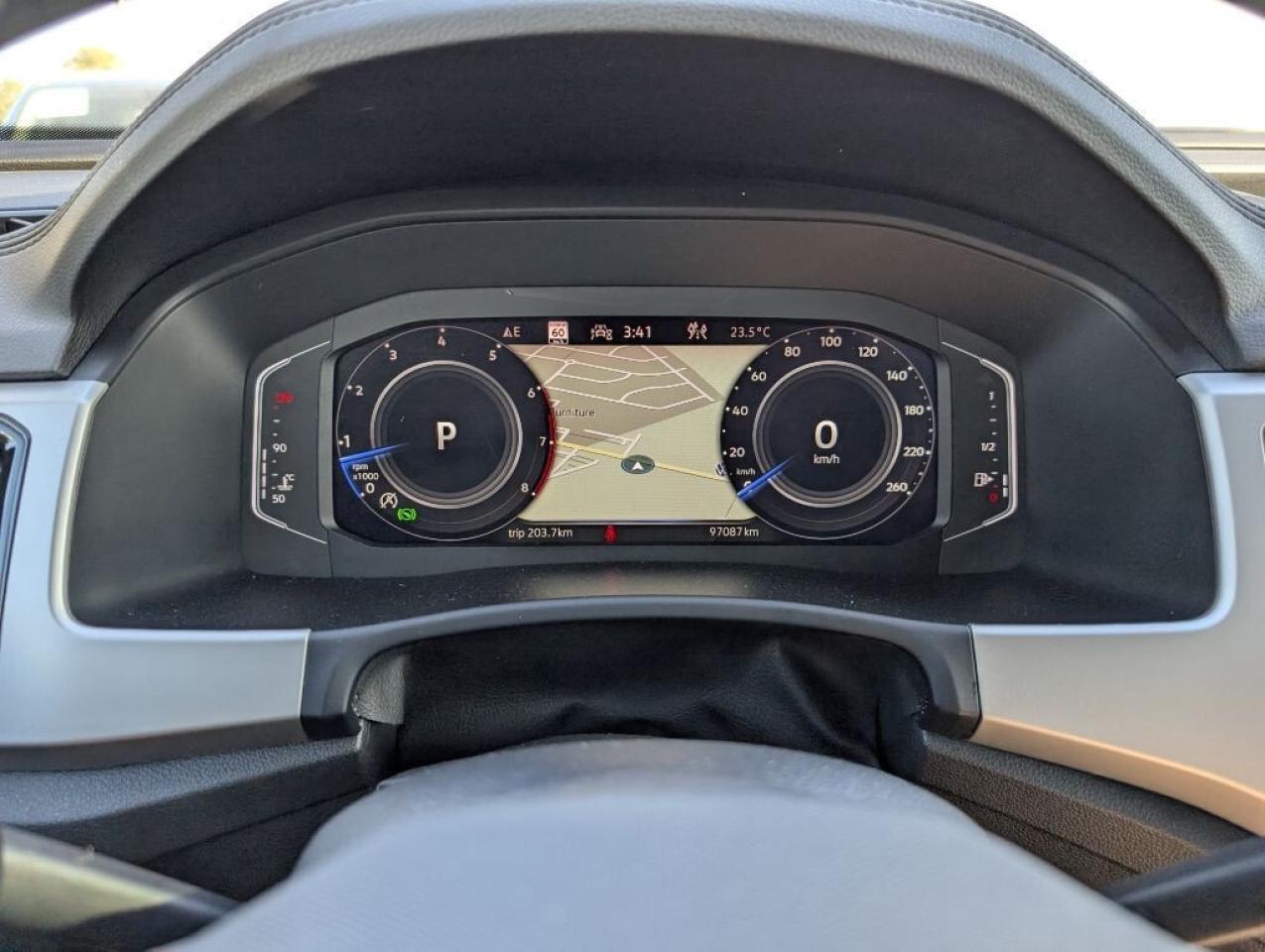 2023 Volkswagen Atlas HIGHLINE   NAV   LEATHER   PANOROOF   CAMERA Photo