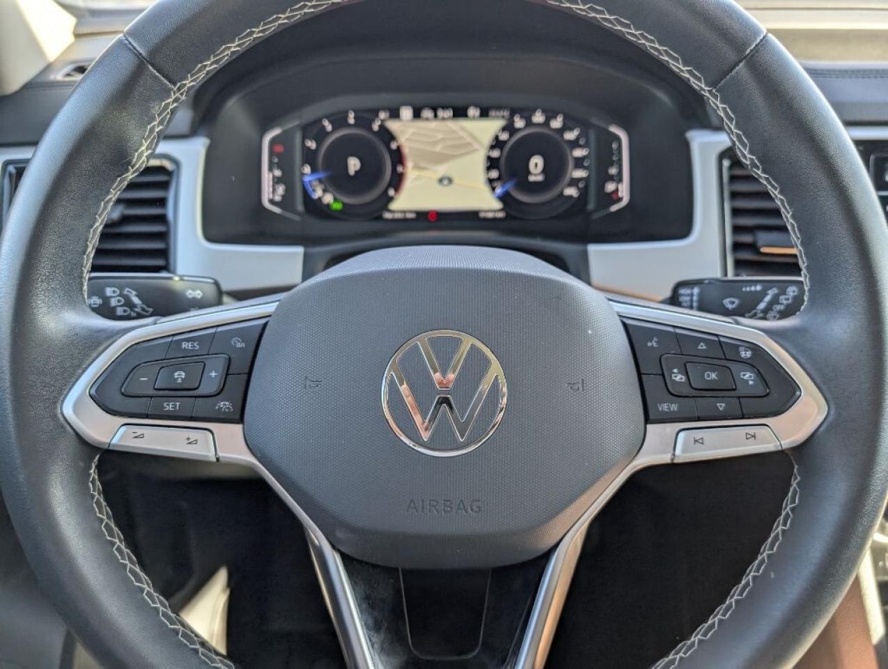 2023 Volkswagen Atlas HIGHLINE   NAV   LEATHER   PANOROOF   CAMERA Photo