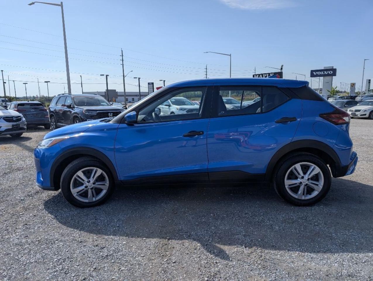 2022 Nissan Kicks S   CAMERA   BLIND SPOT   CARPLAY Photo