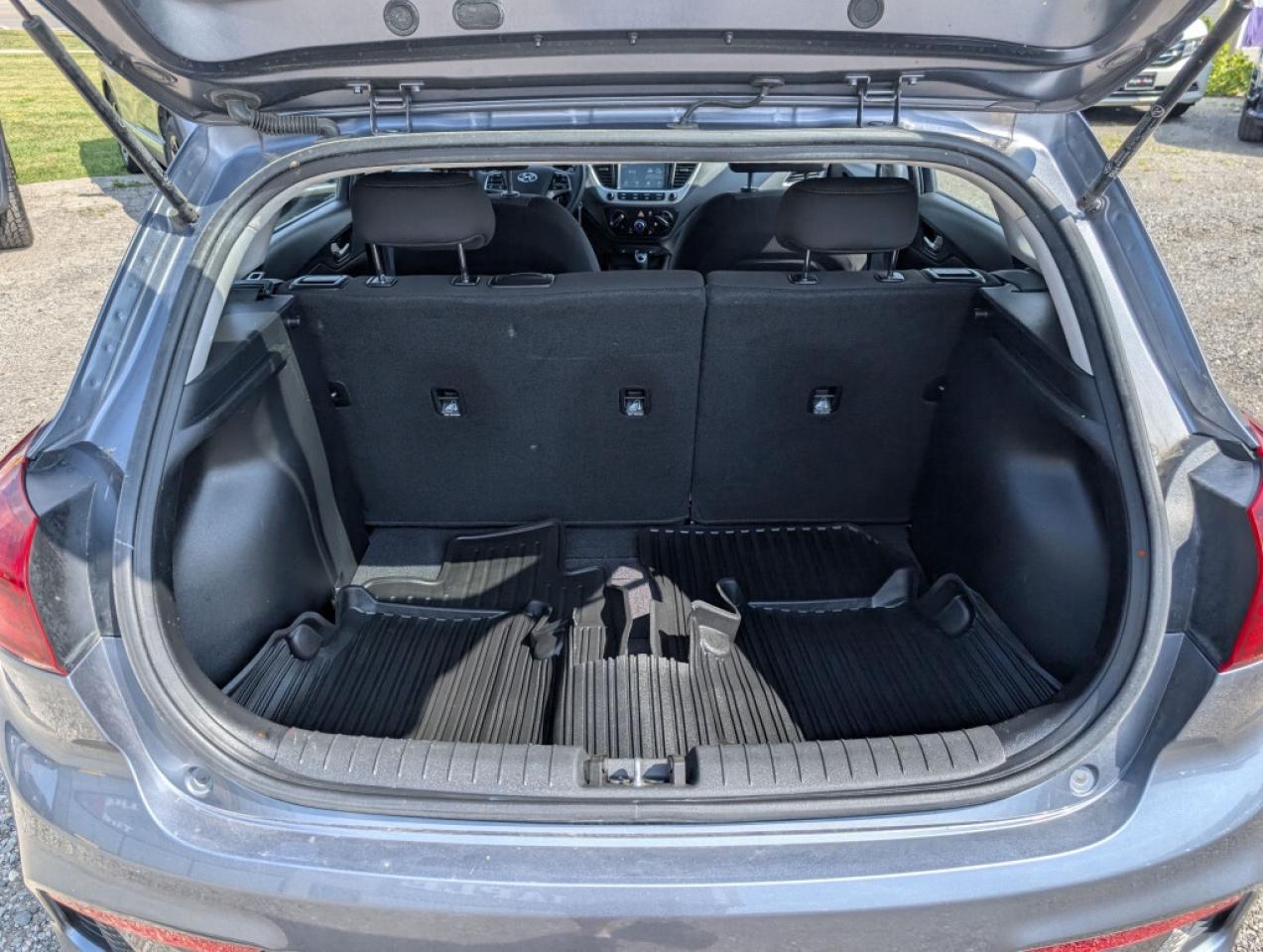 2020 Hyundai Accent Preferred   CAMERA   BLUETOOTH   HTD SEATS Photo