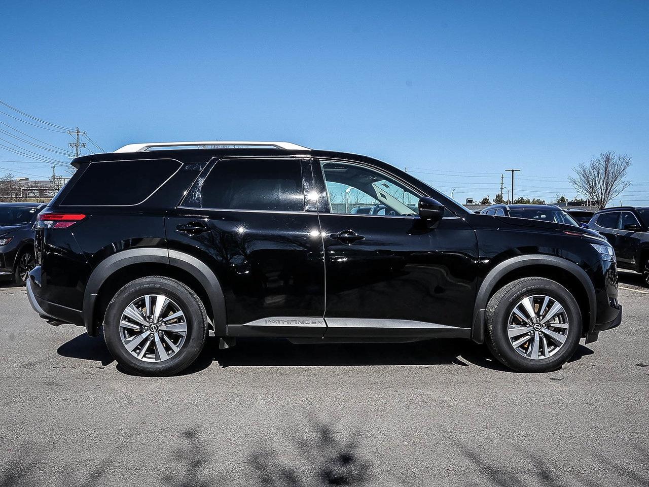 2024 Nissan Pathfinder SL 3.5l v6 4wd HOLIDAY SAVINGS Photo3