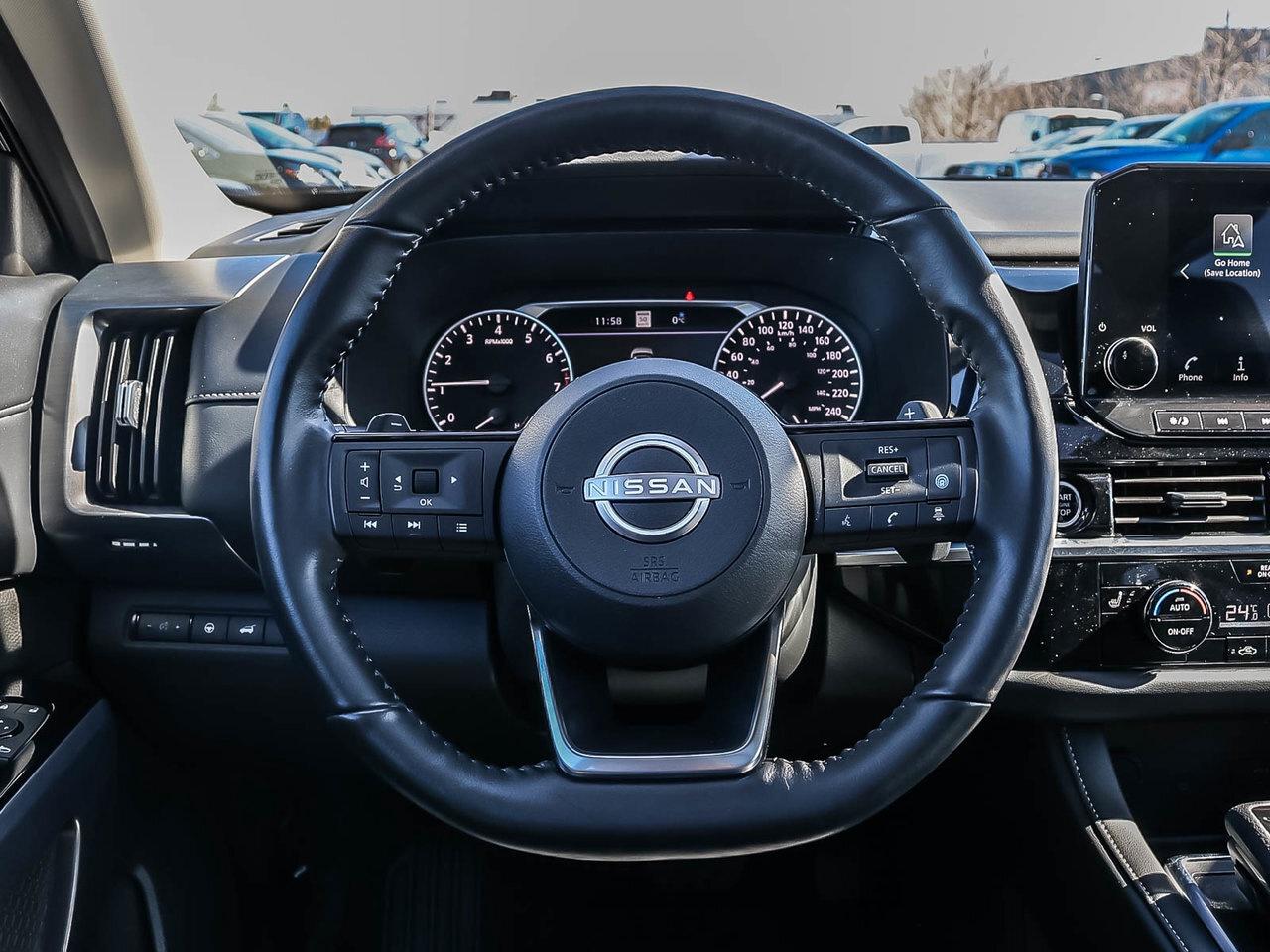 2024 Nissan Pathfinder SL 3.5l v6 4wd HOLIDAY SAVINGS Photo