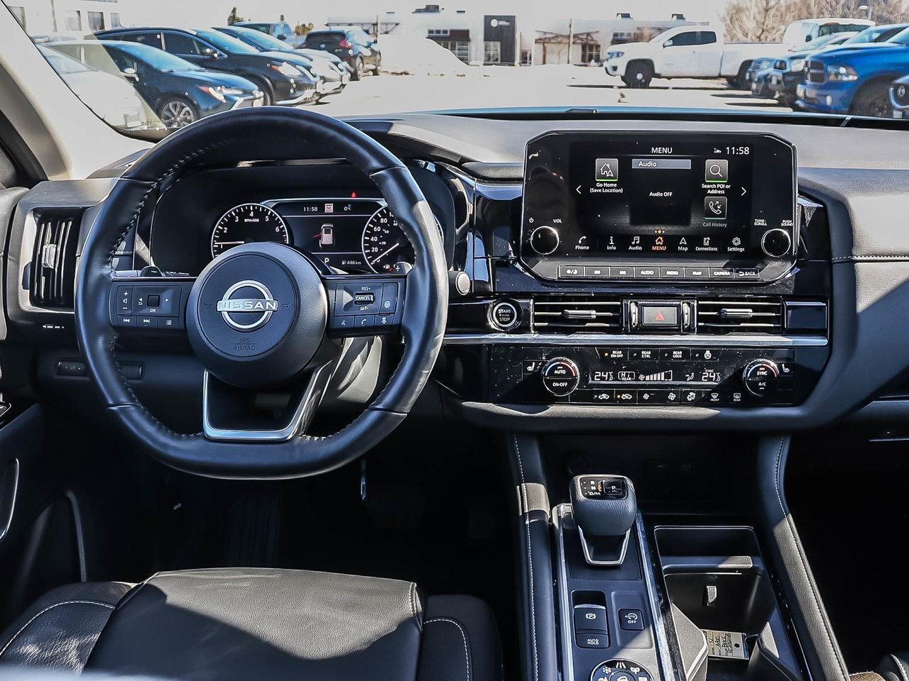 2024 Nissan Pathfinder SL 3.5l v6 4wd HOLIDAY SAVINGS Photo