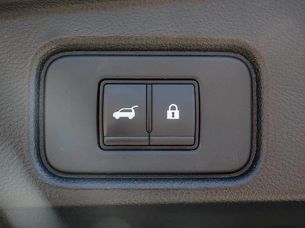 2024 Nissan Pathfinder SL 3.5l v6 4wd HOLIDAY SAVINGS Photo