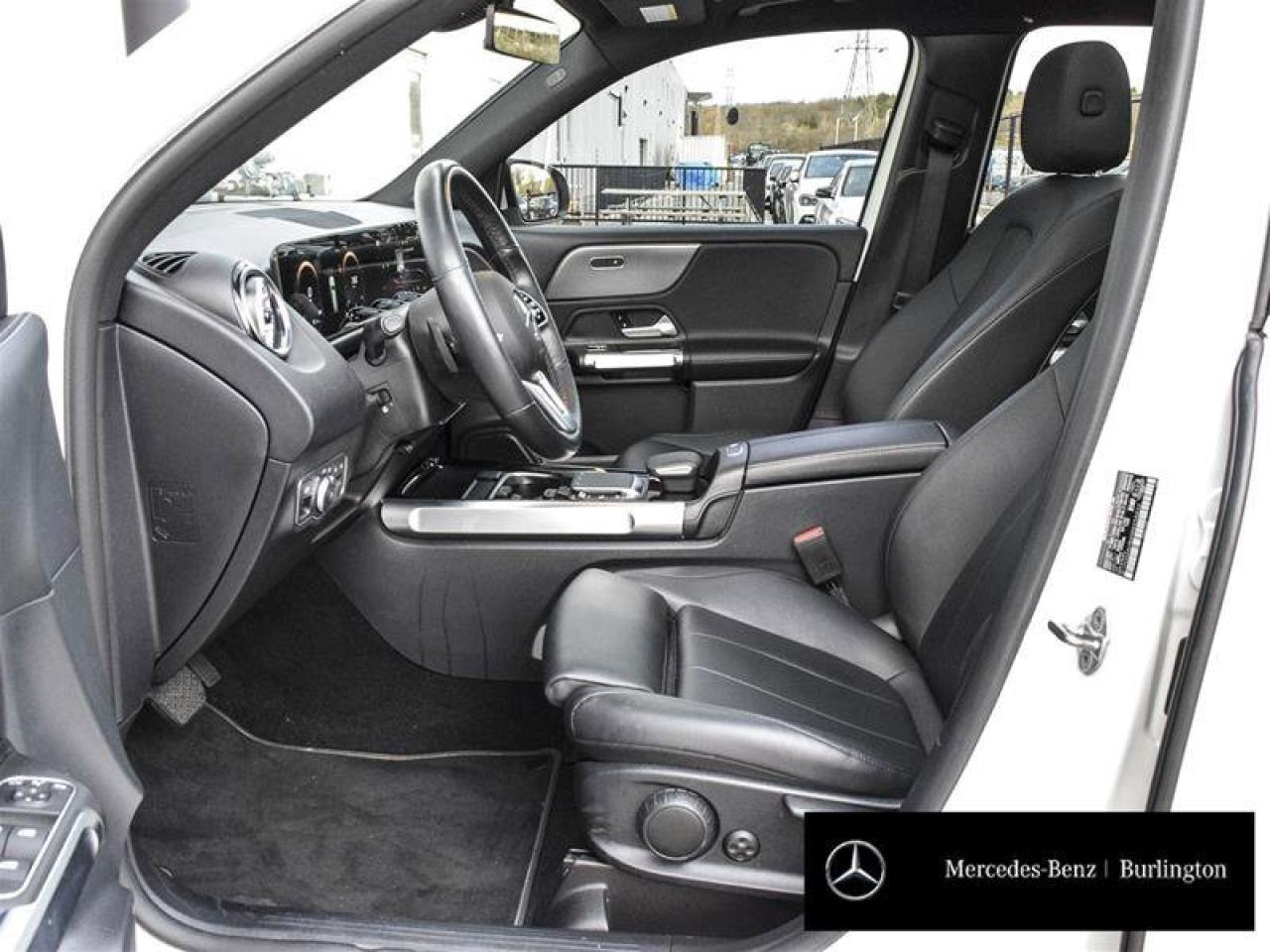 2022 Mercedes-Benz GLB GLB 250 Photo