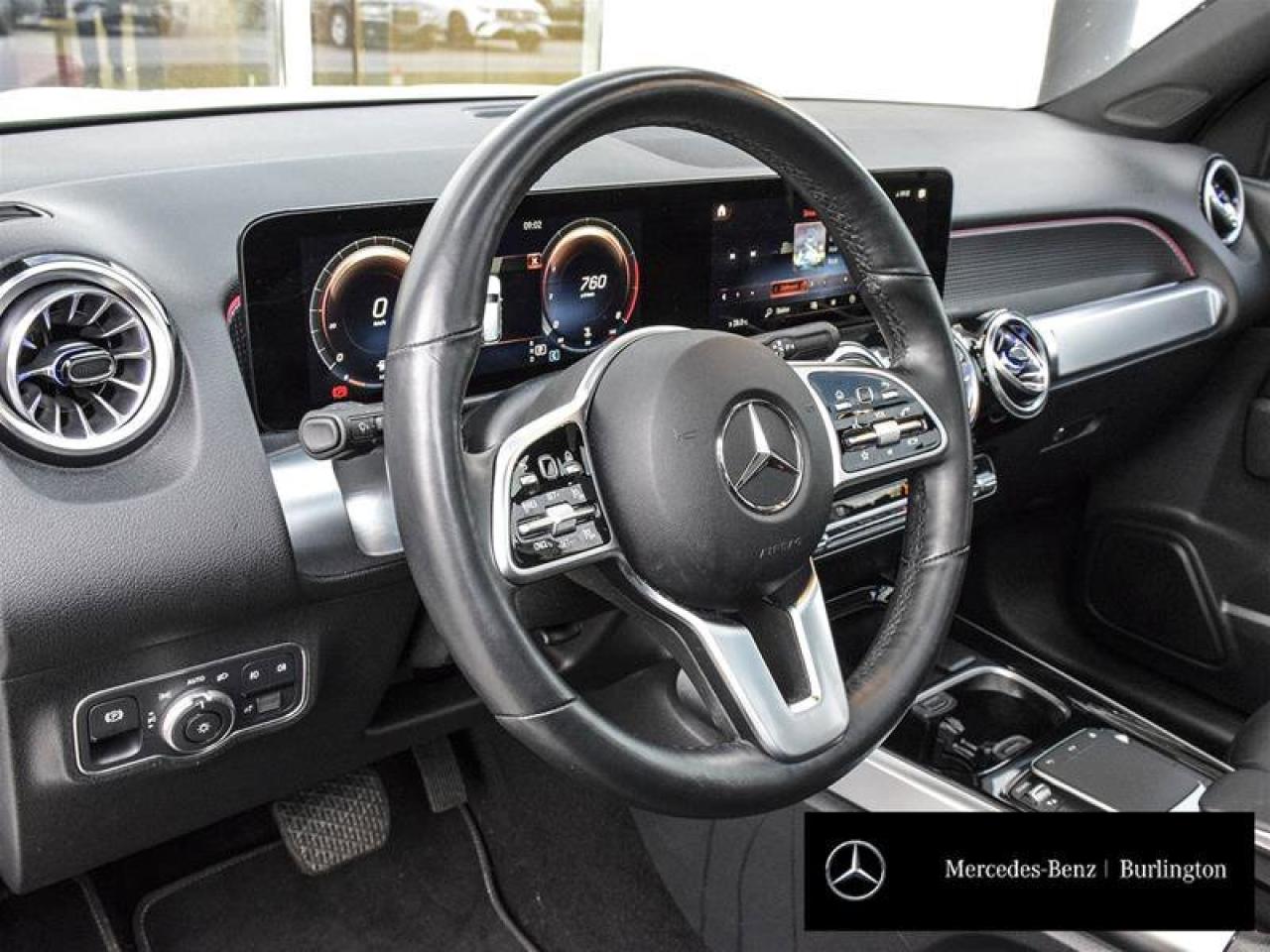 2022 Mercedes-Benz GLB GLB 250 Photo