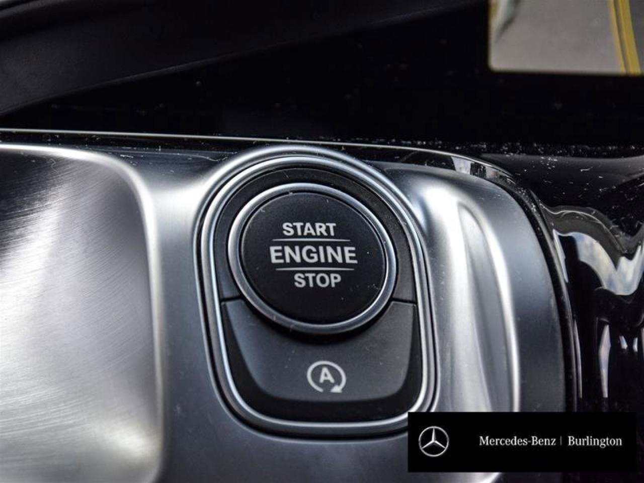 2022 Mercedes-Benz GLB GLB 250 Photo