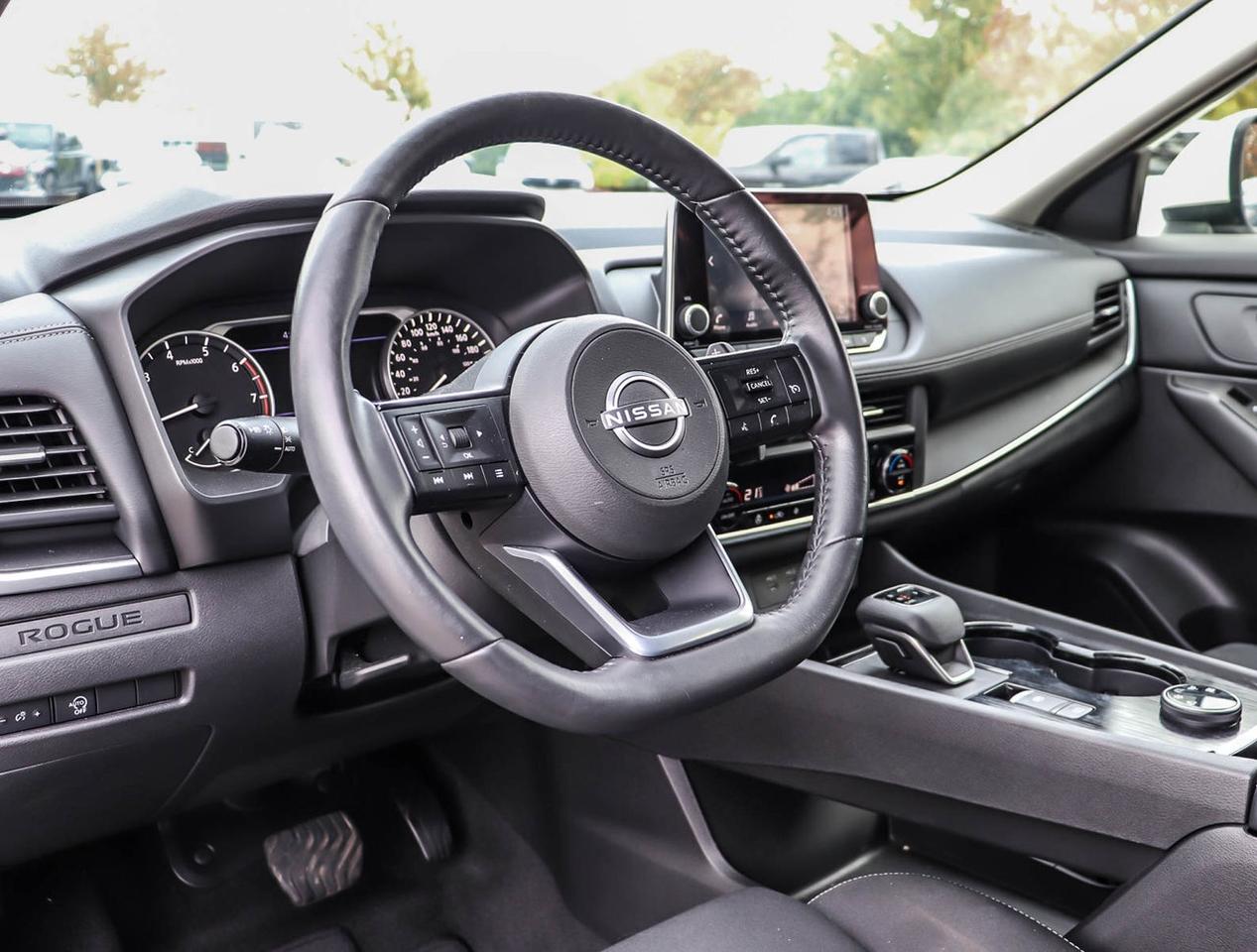 2024 Nissan Rogue S Photo