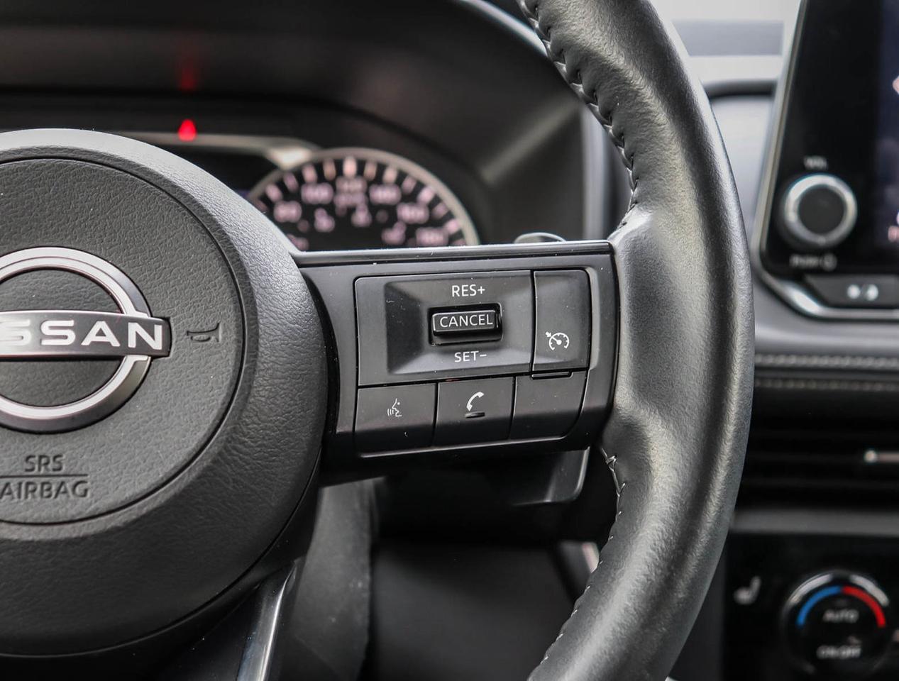 2024 Nissan Rogue S Photo