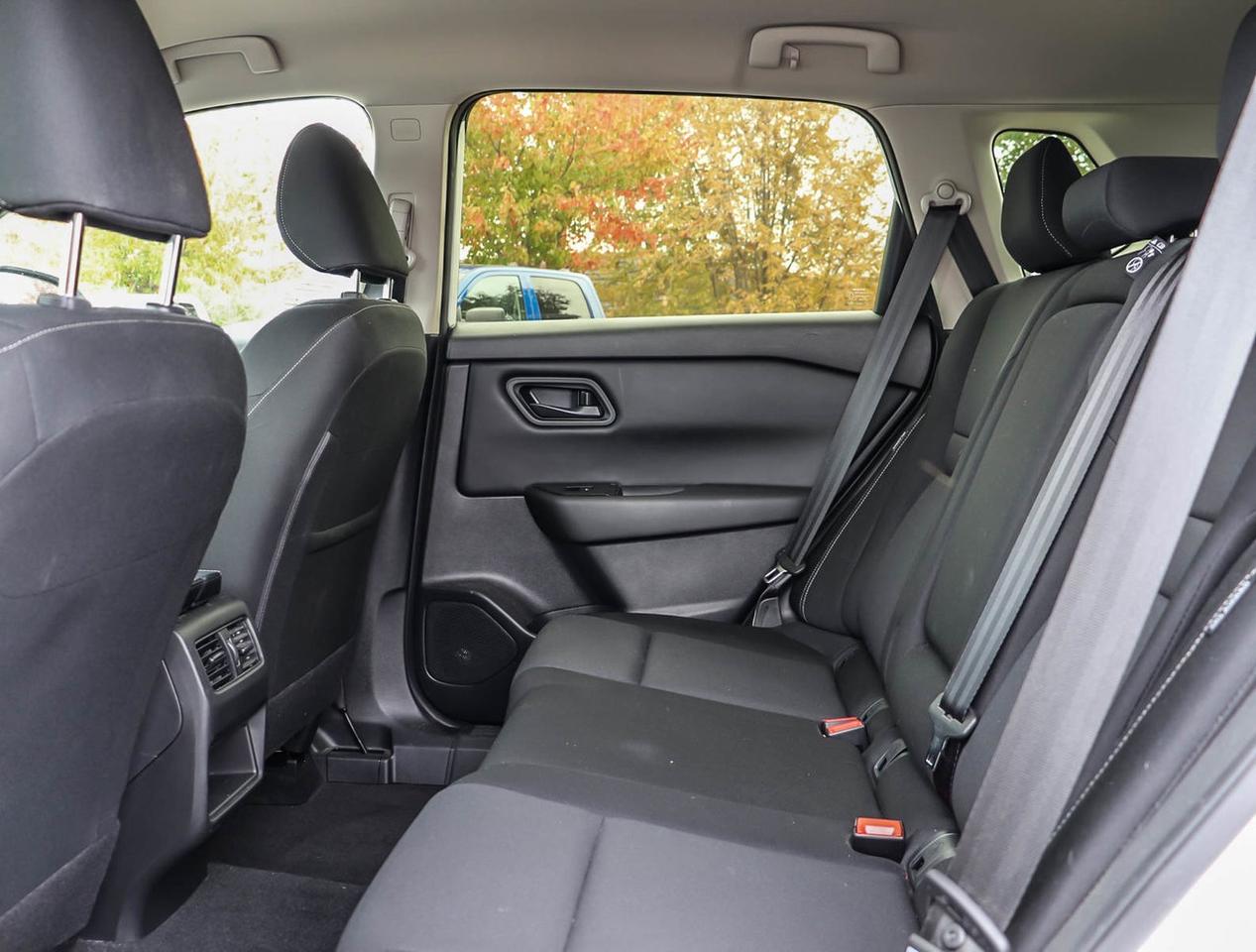 2024 Nissan Rogue S Photo