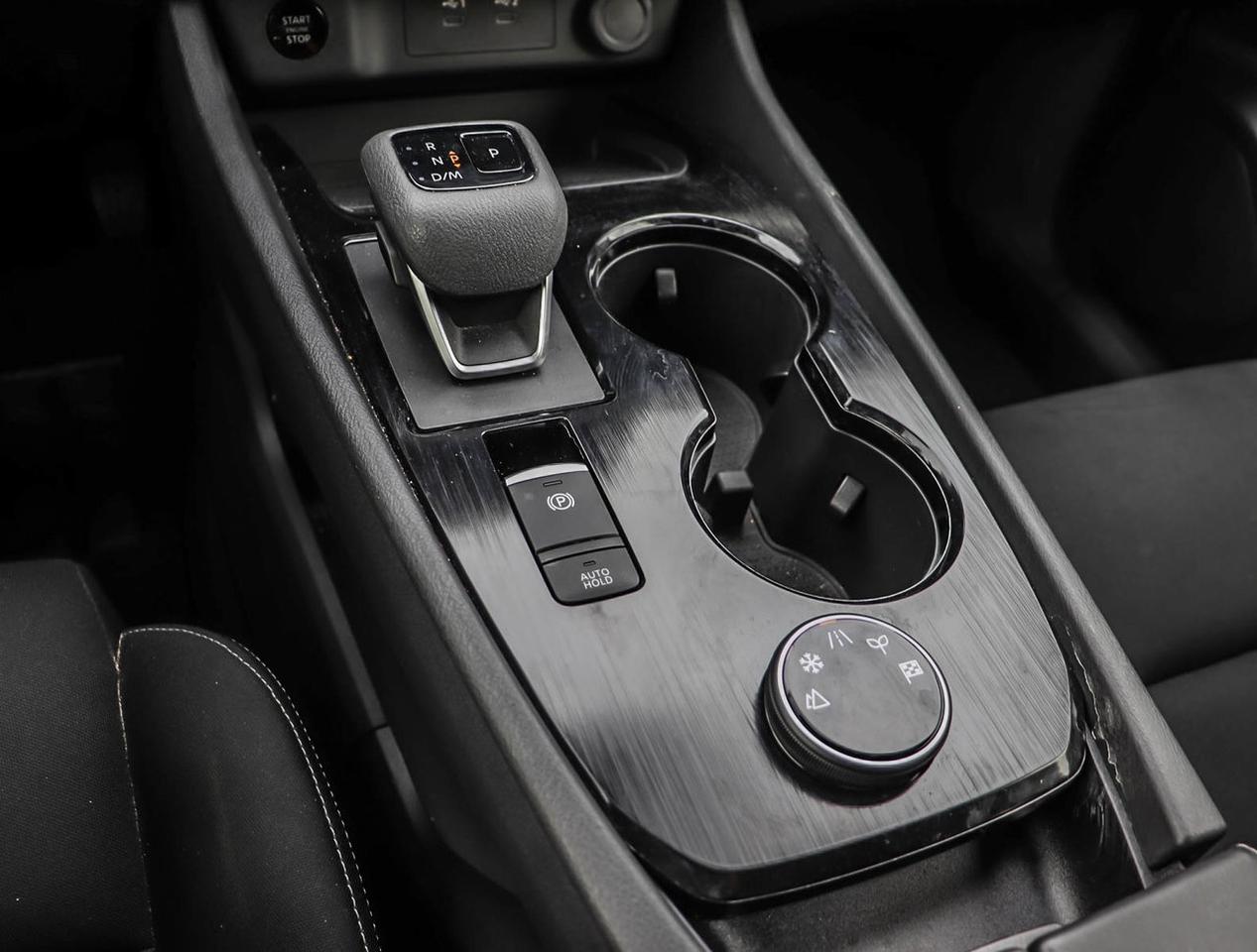 2024 Nissan Rogue S Photo