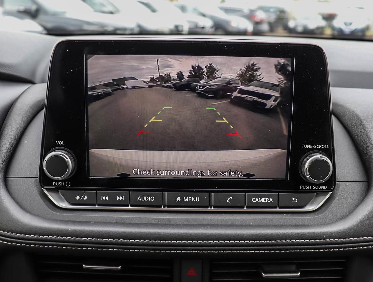 2024 Nissan Rogue S Photo