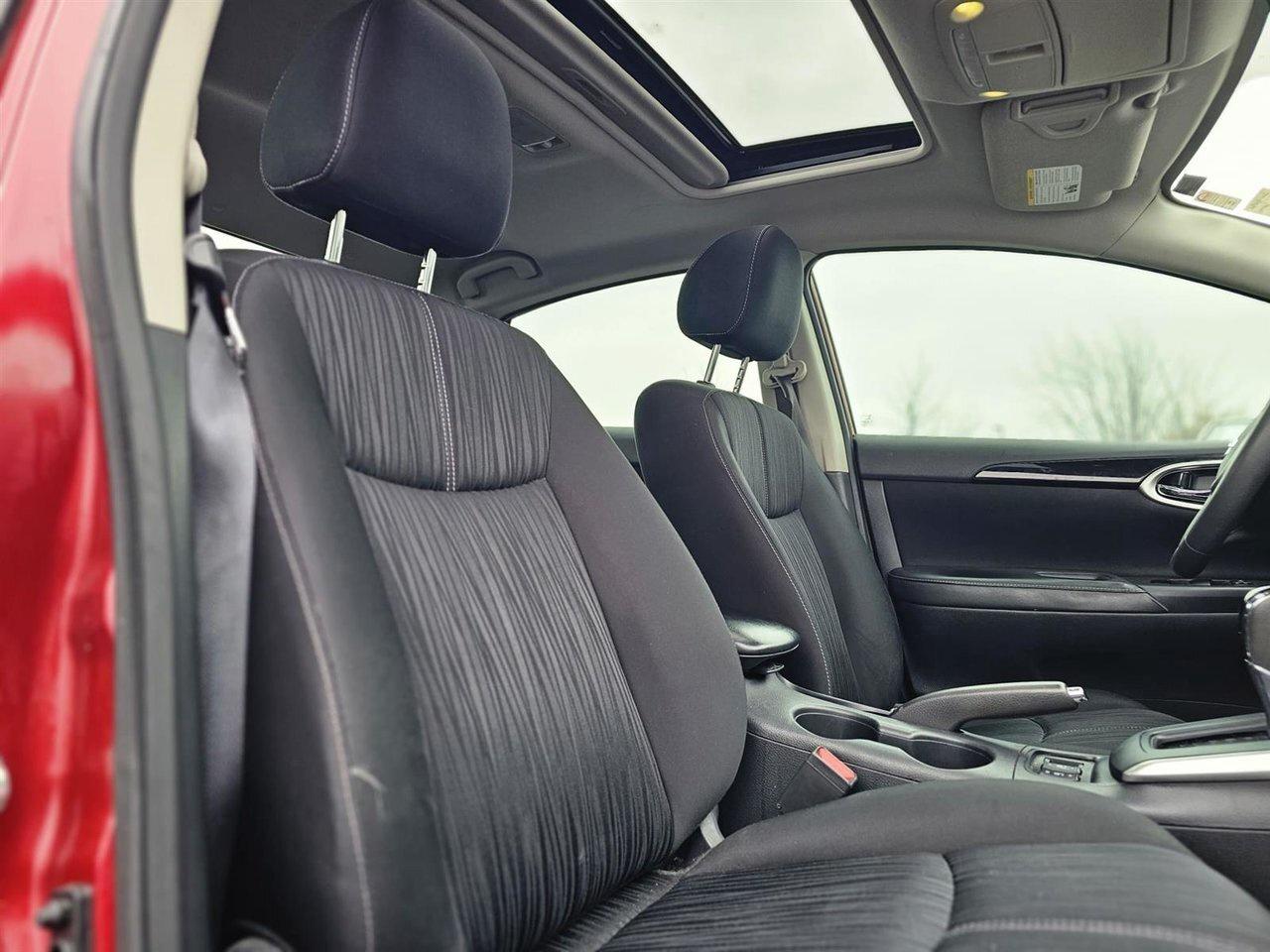 2017 Nissan Sentra SV Photo