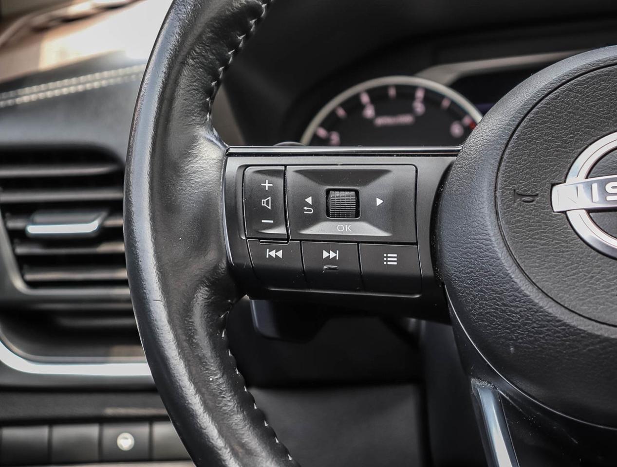 2023 Nissan Rogue SV Moonroof 1.5L TURBO AWD HOLIDAY SAVINGS Photo