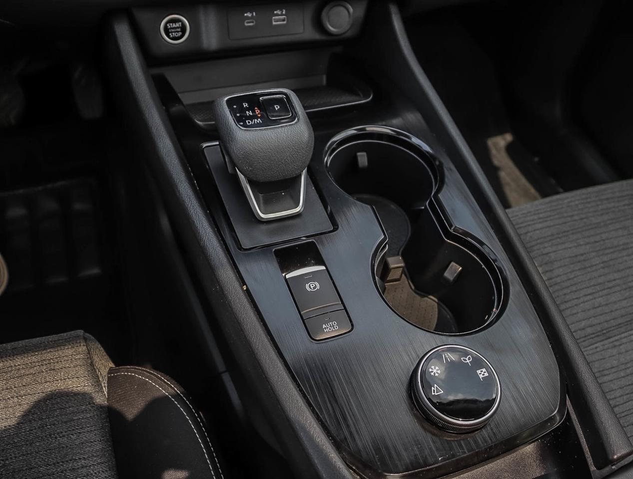 2023 Nissan Rogue SV Moonroof 1.5L TURBO AWD HOLIDAY SAVINGS Photo