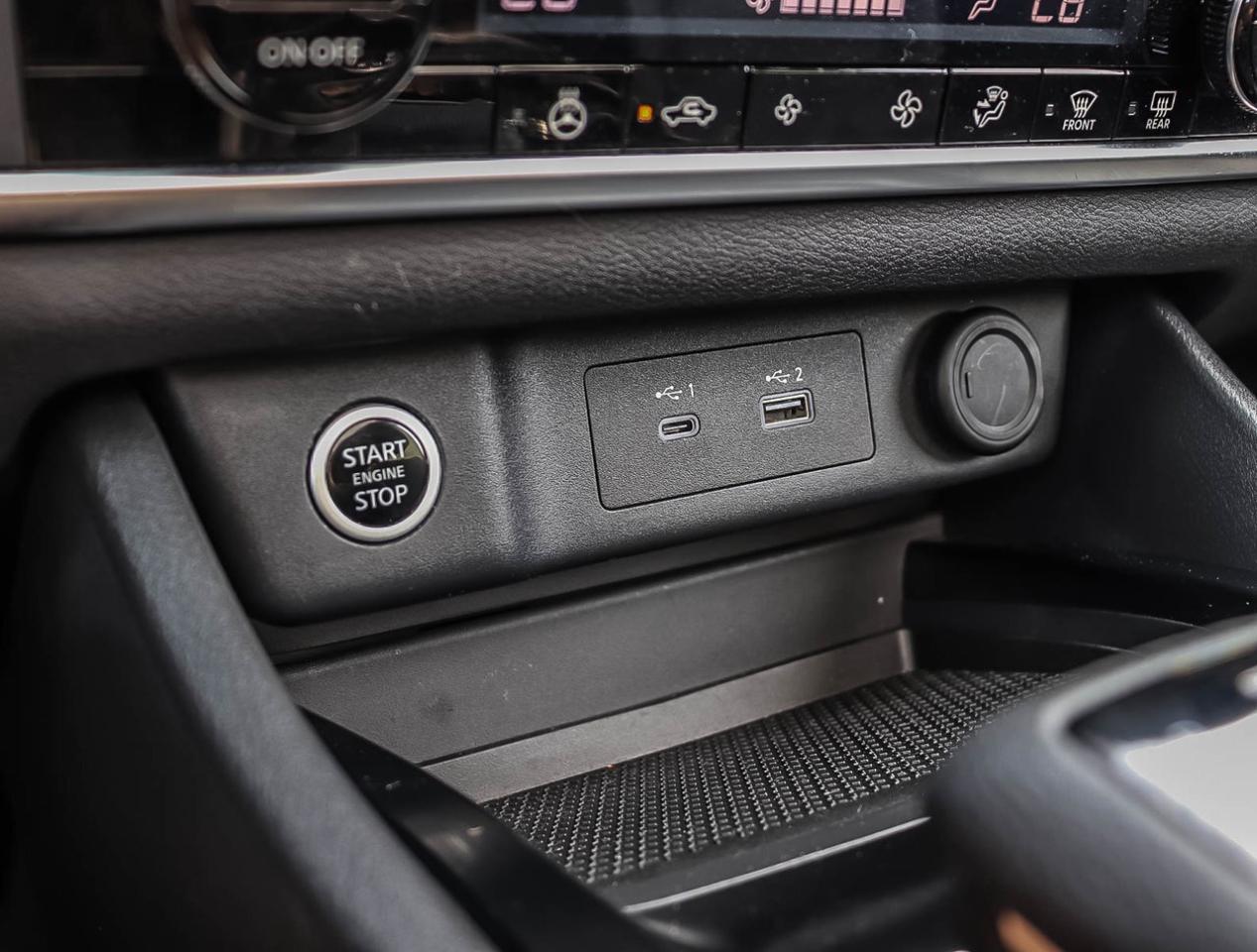 2023 Nissan Rogue SV Moonroof 1.5L TURBO AWD HOLIDAY SAVINGS Photo