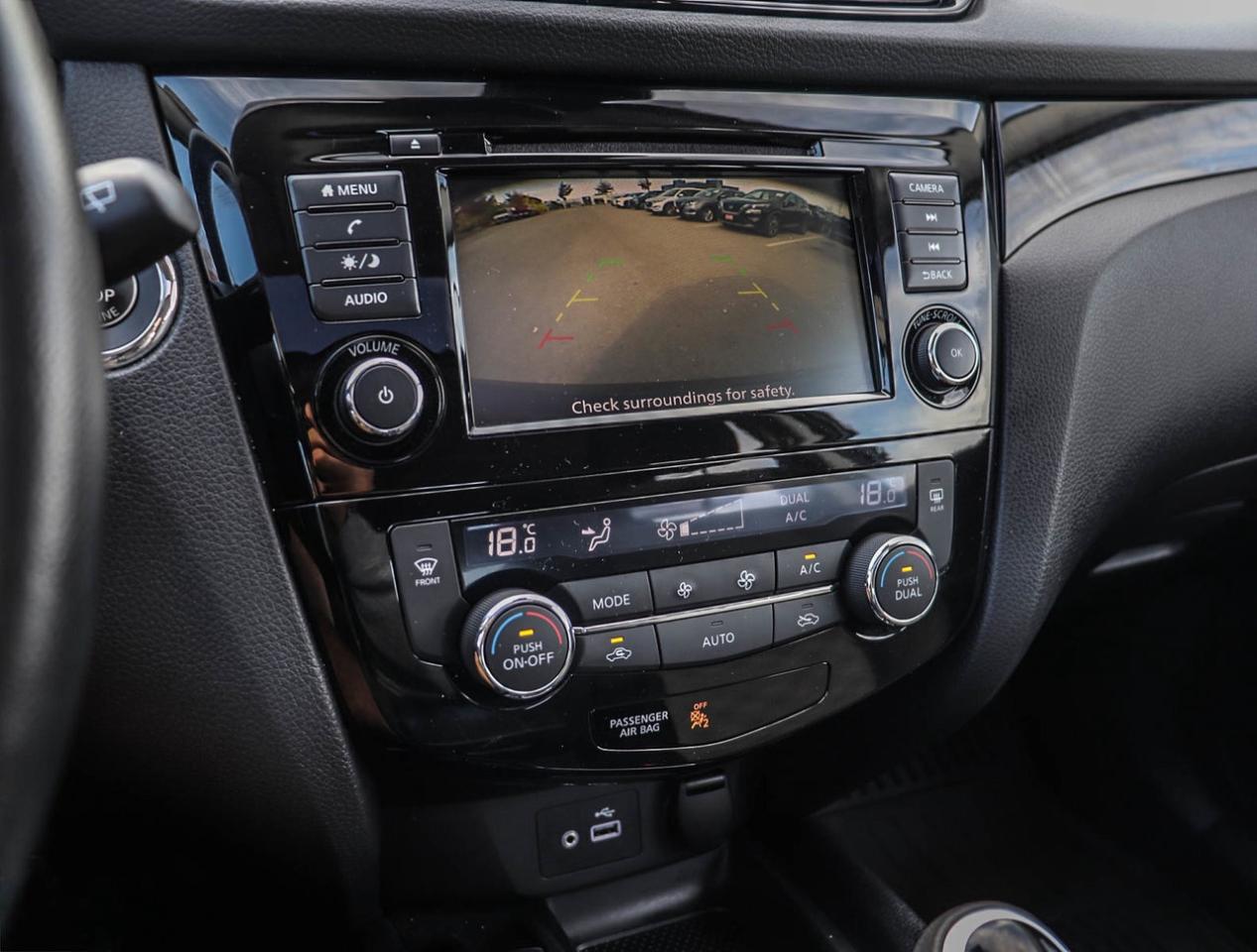 2023 Nissan Qashqai SV Photo