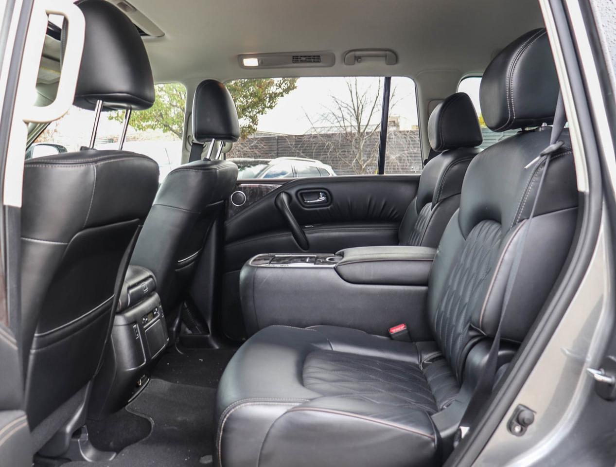 2023 Nissan Armada Platinum Photo