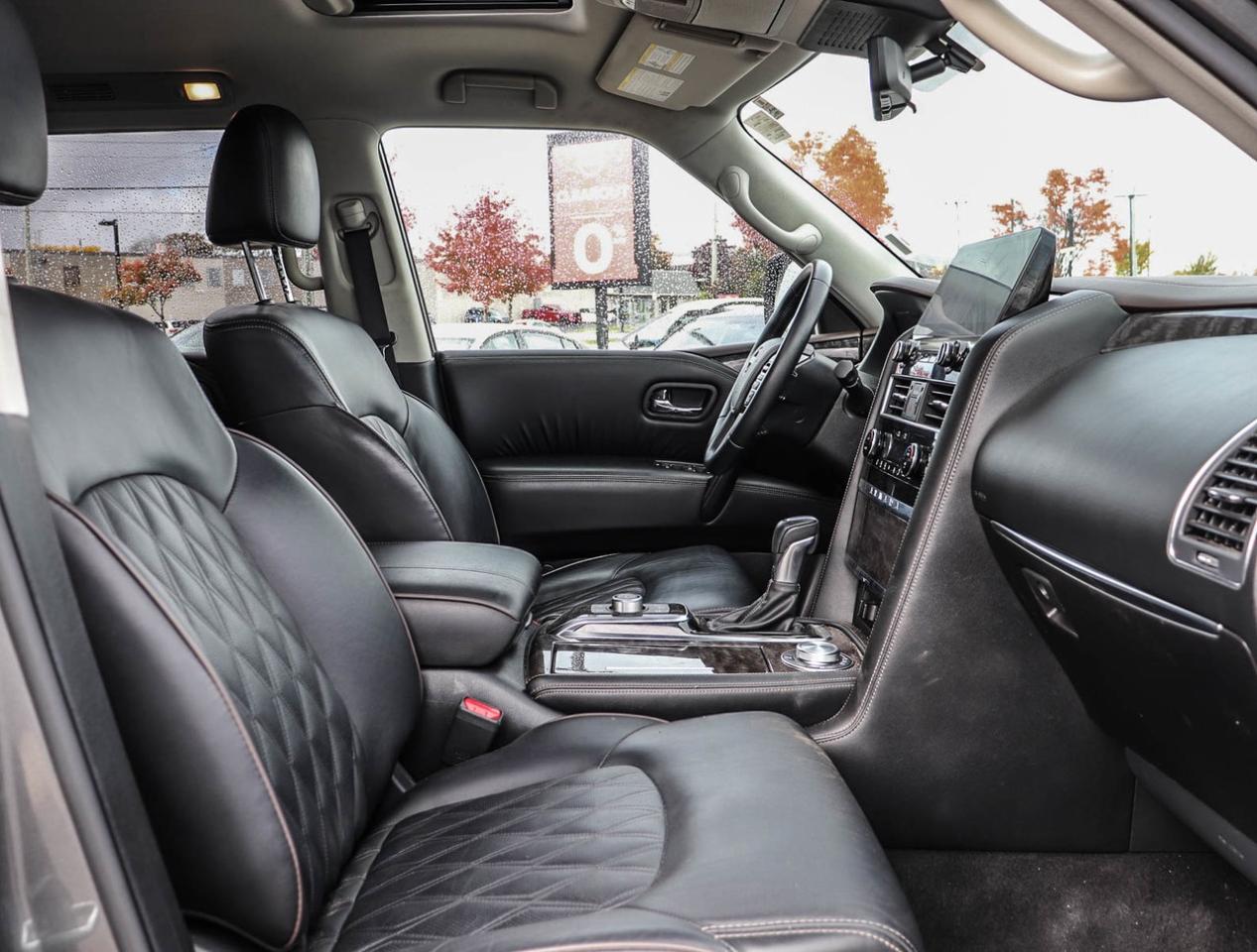 2023 Nissan Armada Platinum Photo