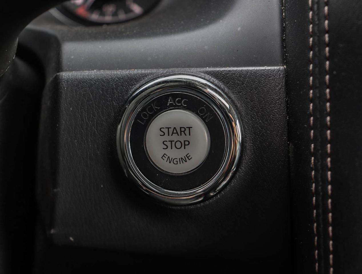 2023 Nissan Armada Platinum Photo