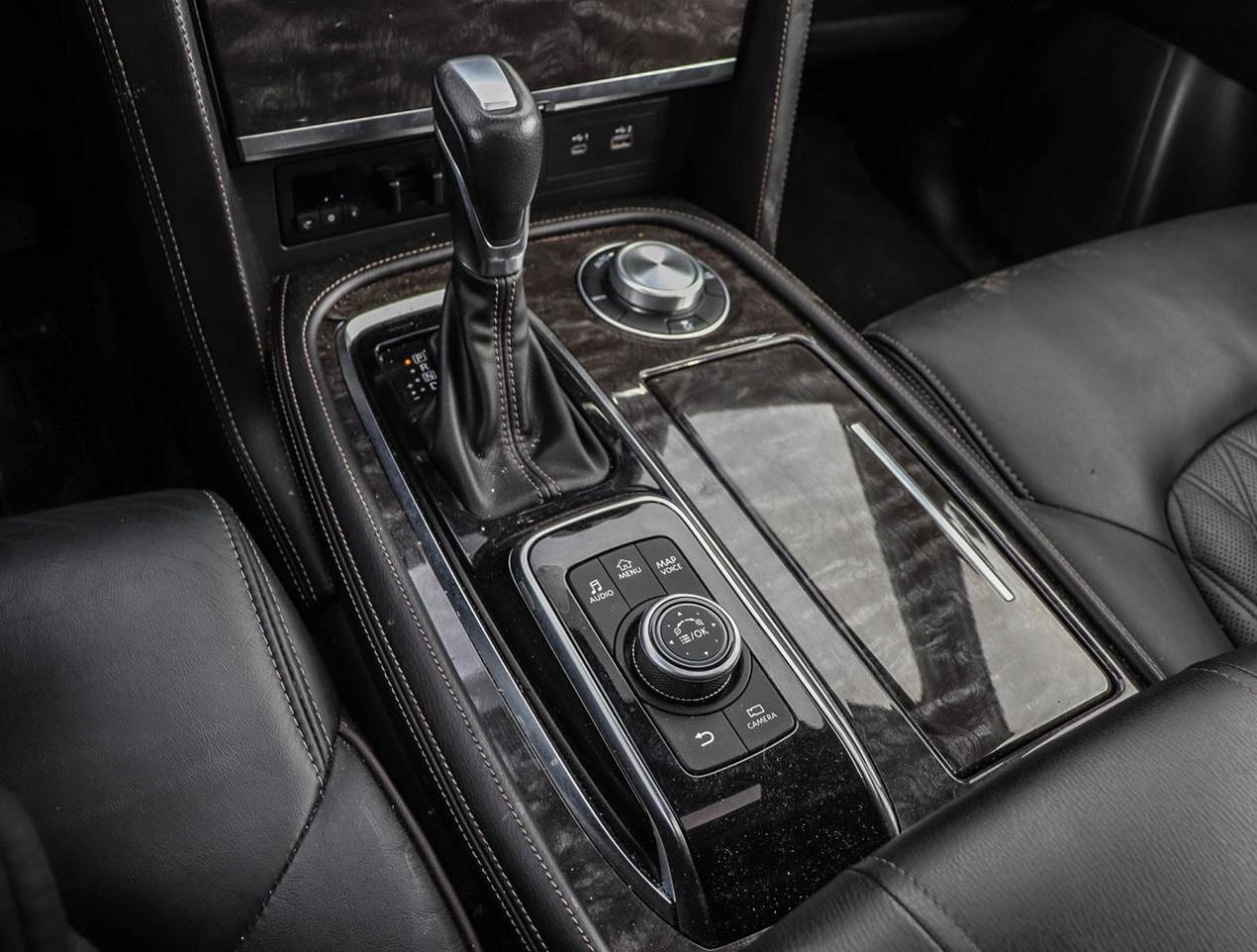 2023 Nissan Armada Platinum CAPTAIN CHAIRS !!! NO ACCIDENTS !!! 22 WH Photo