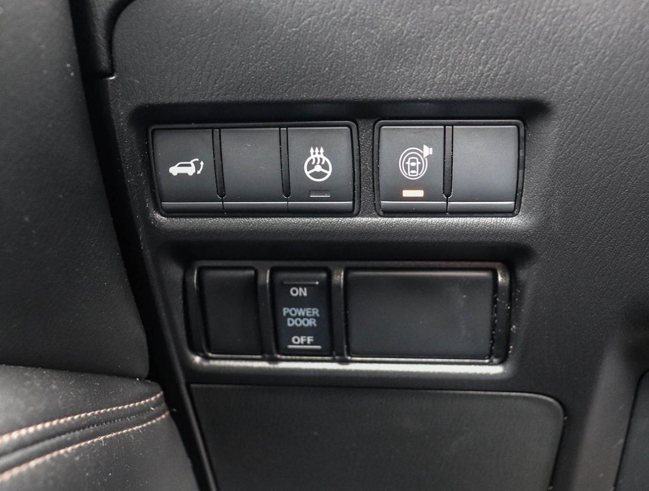 2023 Nissan Armada Platinum CAPTAIN CHAIRS !!! NO ACCIDENTS !!! 22 WH Photo