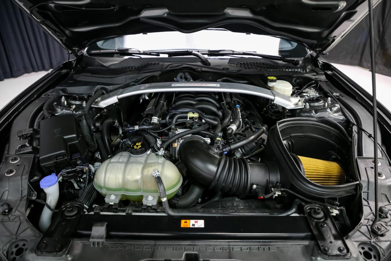 2020 Ford Mustang SHELBY GT350R 5.2L V8  CARBONRIMS RARE NOACCIDENT Photo